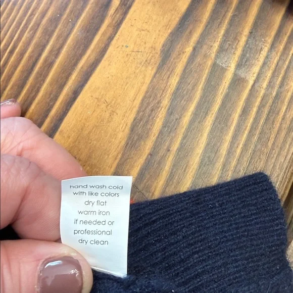 27 Miles navy 100% cashmere sweater with multicolored striped sleeves. Large - Picture 9 of 12